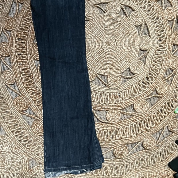 SOLD Miss Me Crystal Pocket Jeans 👖 - Picture 5 of 6